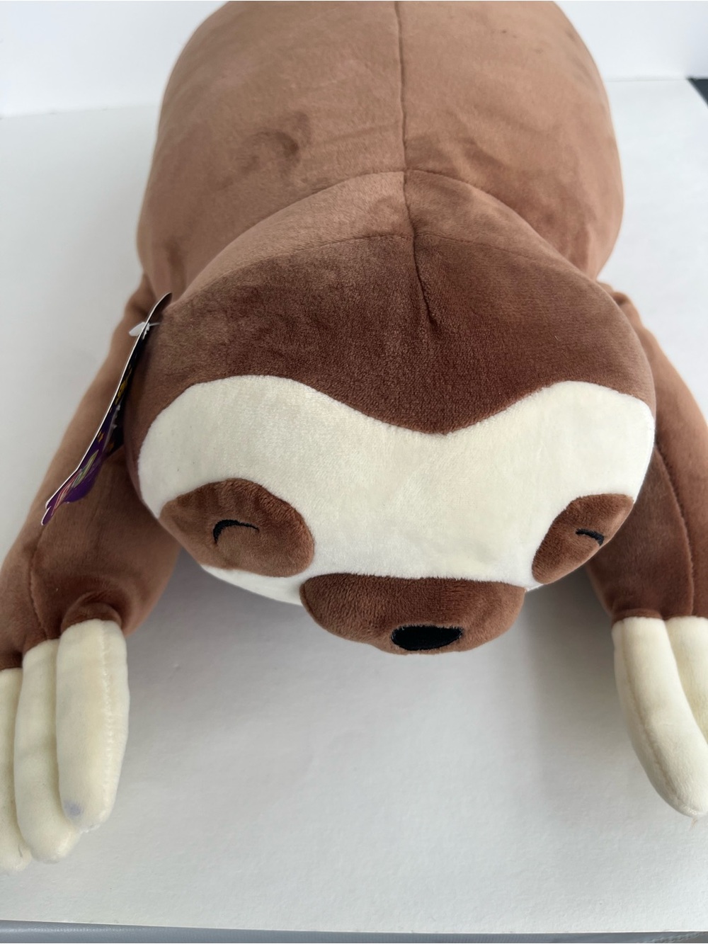Snoozimals Flash the Sloth Cute Plush in Brown and Cream